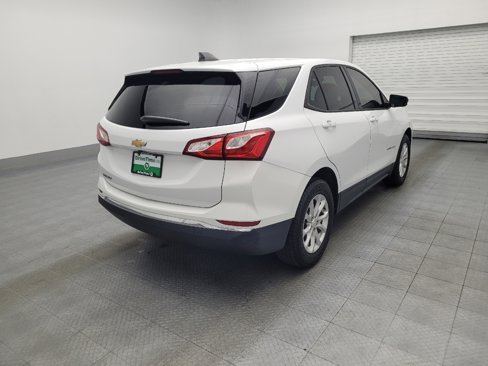 Used 2018 Chevrolet Equinox LS image 9