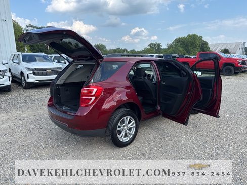 Used 2017 Chevrolet Equinox LT w/ Convenience Package image 31