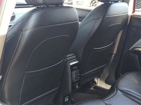 Used 2022 Jeep Compass Limited image 17