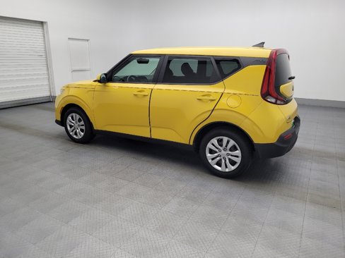 Used 2020 Kia Soul LX image 3