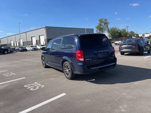 Used 2017 Dodge Grand Caravan GT image 12