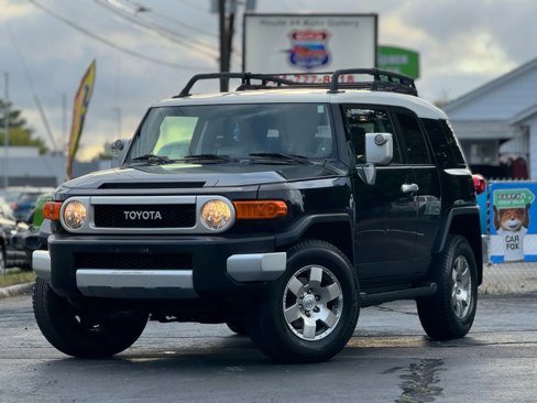 Used 2008 Toyota FJ Cruiser 4WD image 1