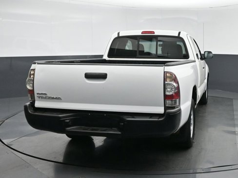 Used 2011 Toyota Tacoma 2WD Access Cab image 6