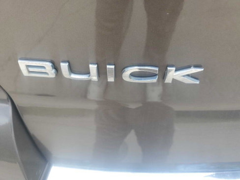 Used 2010 Buick Enclave CXL image 16