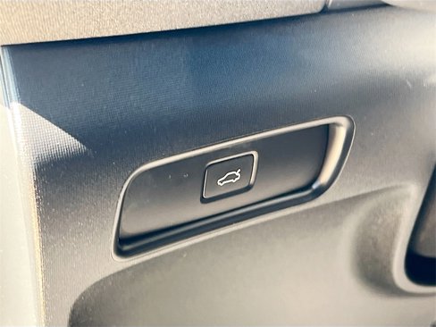Used 2023 Polestar Polestar 2 w/ Pilot Pack image 10