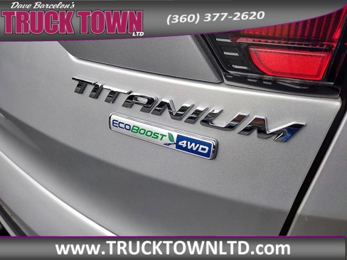 Used 2018 Ford Escape Titanium w/ Ford Safe & Smart Package image 5