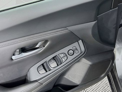 New 2025 Nissan Sentra SV image 15
