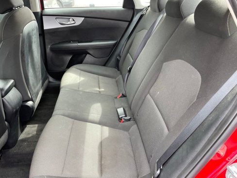 Used 2023 Kia Forte LXS w/ LXS Technology Package image 7