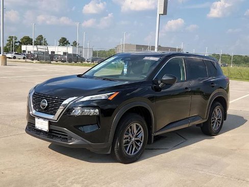 Certified 2021 Nissan Rogue S image 3