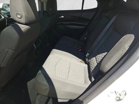 Used 2019 Chevrolet Equinox LT w/ Driver Convenience Package image 8