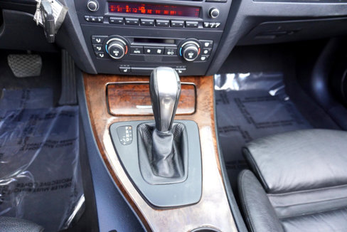 Used 2007 BMW 335i Convertible image 17