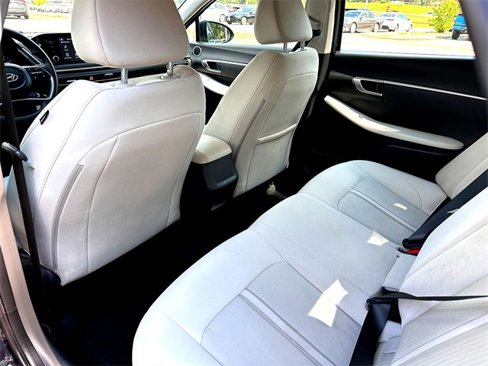 Used 2023 Hyundai Sonata SE w/ Cargo Package image 25