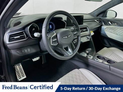 Used 2024 Genesis G70 3.3T Advanced w/ Sport Prestige Package image 11