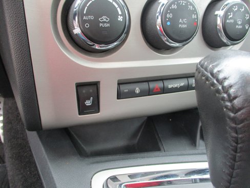 Used 2013 Dodge Challenger SRT8 w/ Harman Kardon Audio Group image 25