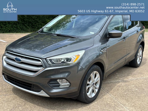 Used 2017 Ford Escape SE w/ Equipment Group 201A image 1