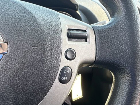 Used 2014 Nissan Rogue S image 12