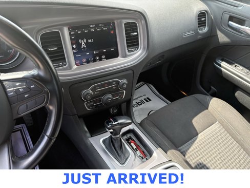 Used 2023 Dodge Charger SXT image 15