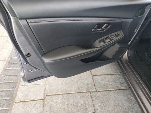 Certified 2024 Nissan Sentra S image 27