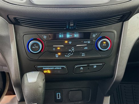 Used 2017 Ford Escape SE w/ Equipment Group 201A image 16