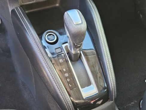 Used 2019 Nissan Kicks SR w/ SR Premium Package image 27