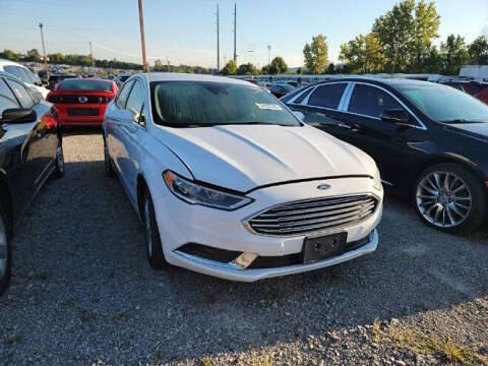 Used 2018 Ford Fusion SE w/ Equipment Group 602A image 1