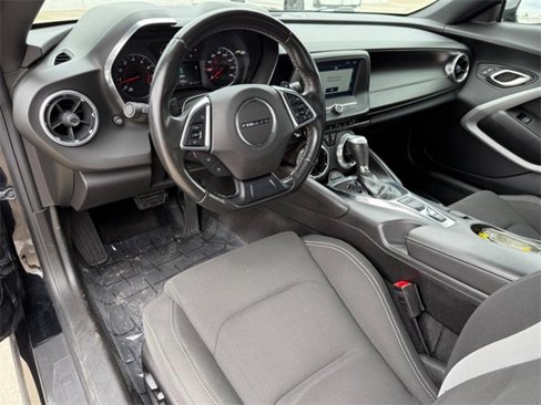 Used 2018 Chevrolet Camaro LT w/ RS Package image 13