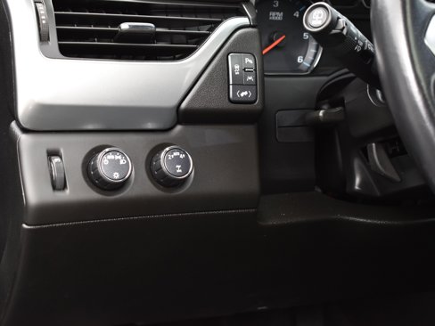 Used 2019 Chevrolet Tahoe LT image 22