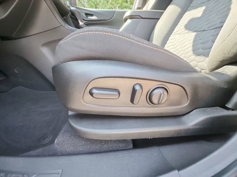 Certified 2021 Chevrolet Equinox LT image 39