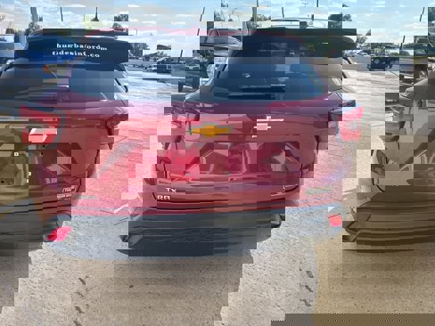 Used 2025 Chevrolet Trax LS image 3