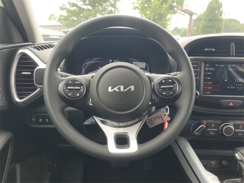 New 2025 Kia Soul LX image 10