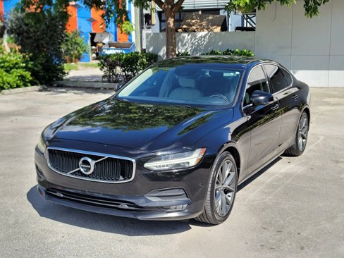 Used 2017 Volvo S90 T5 Momentum w/ Vision Package image 1