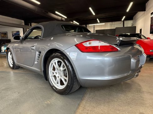 Used 2005 Porsche Boxster image 8