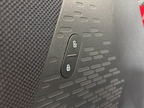 New 2025 MINI Cooper 2-Door Hardtop image 21