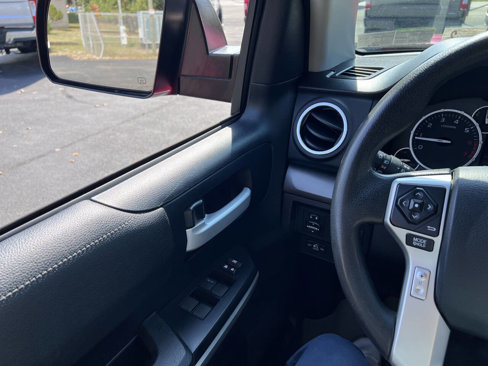 Used 2014 Toyota Tundra SR5 image 15