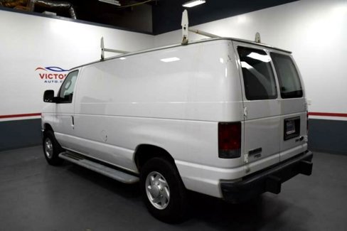 Used 2013 Ford E-250 and Econoline 250 w/ PWR Group image 2