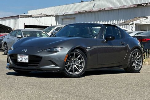 Used 2017 MAZDA MX-5 Miata RF Grand Touring image 11