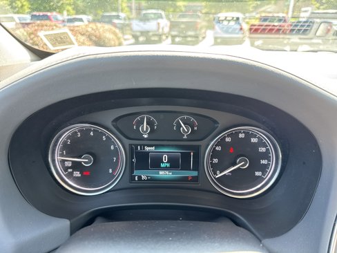 Used 2019 Buick Enclave Essence image 16