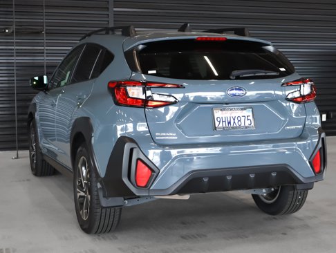 Used 2024 Subaru Crosstrek 2.0i Premium w/ Crosstrek Mirror Package image 2