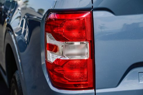 New 2025 Ford Maverick XLT image 7