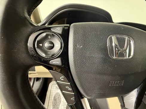 Used 2017 Honda Accord EX-L image 24