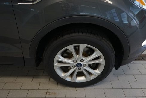 Certified 2019 Ford Escape SE image 15
