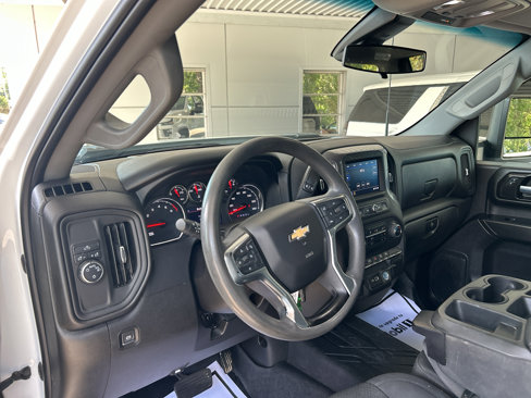 Used 2022 Chevrolet Silverado 2500 Custom w/ Custom Convenience Package image 10