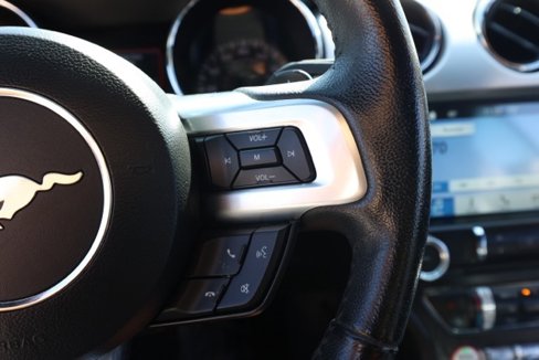 Used 2016 Ford Mustang Premium image 23
