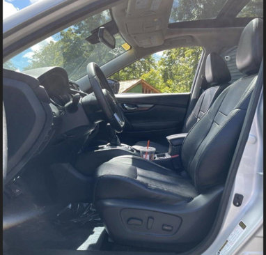 Used 2017 Nissan Rogue Sport SL w/ SL Premium Package image 18
