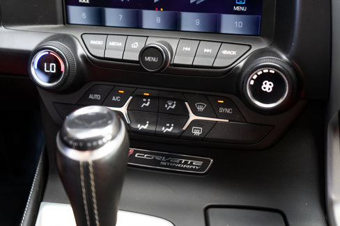 Used 2015 Chevrolet Corvette Stingray Coupe image 31