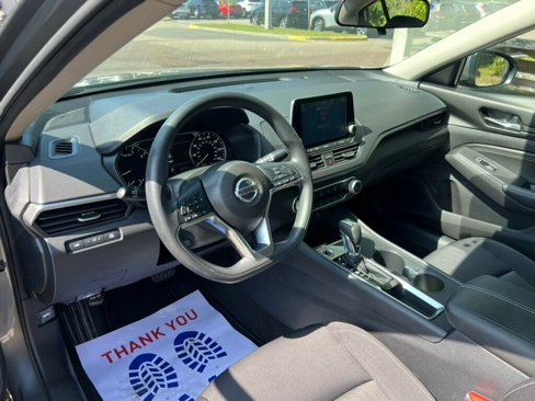Used 2020 Nissan Altima 2.5 S image 3