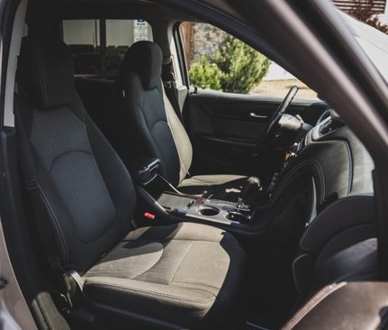 Used 2017 Chevrolet Traverse LT w/ Style and Technology Package image 26