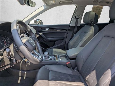 Used 2020 Audi Q5 2.0T Premium w/ Convenience Package image 16