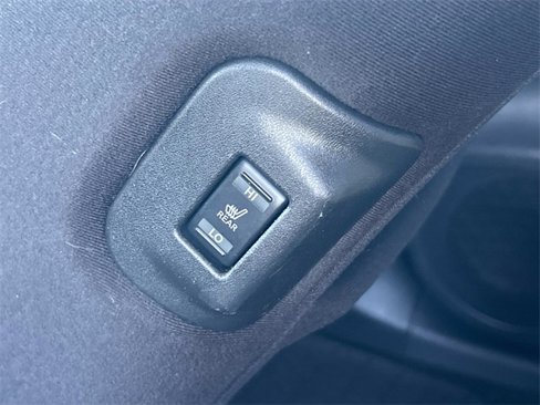 Used 2014 Nissan Leaf SV w/ LED & Quick Charge Package image 17