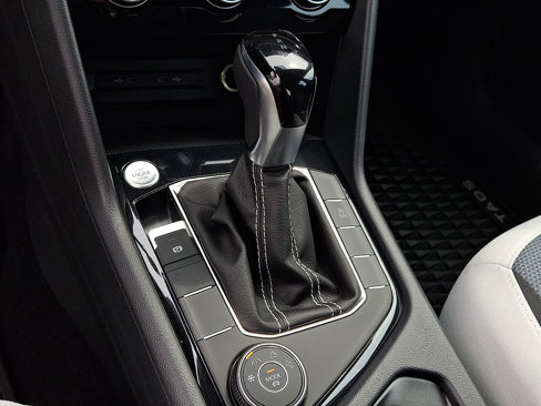 New 2025 Volkswagen Taos S image 7